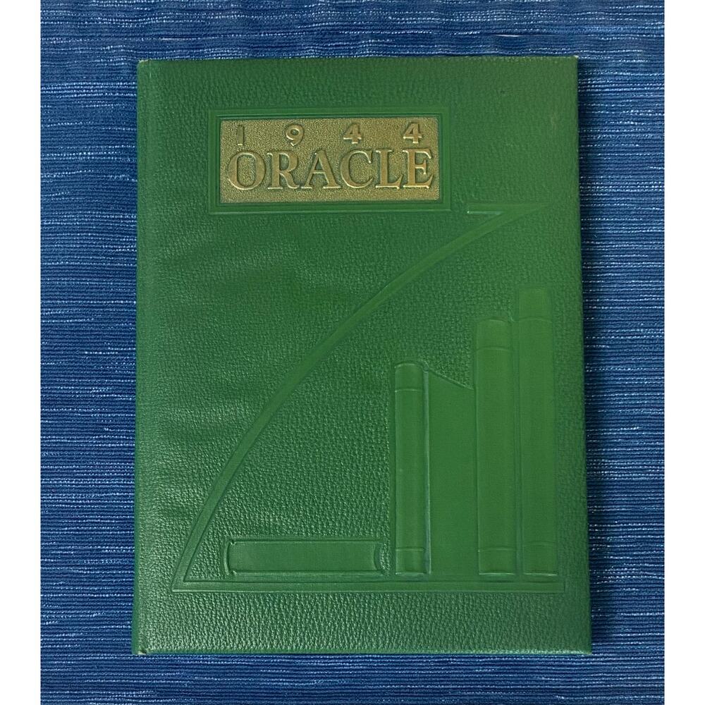 1944 Kern County Union High School Bakersfield Yearbook The Oracle California